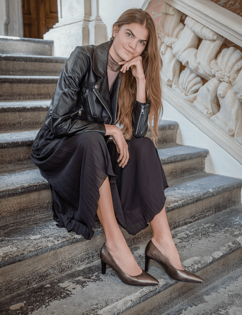 Lazzarini-Pumps-schwarz