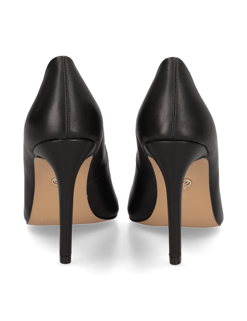 Silvia-Schneider-MARLENE-schwarz