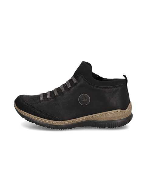 Sneaker Mid Cut