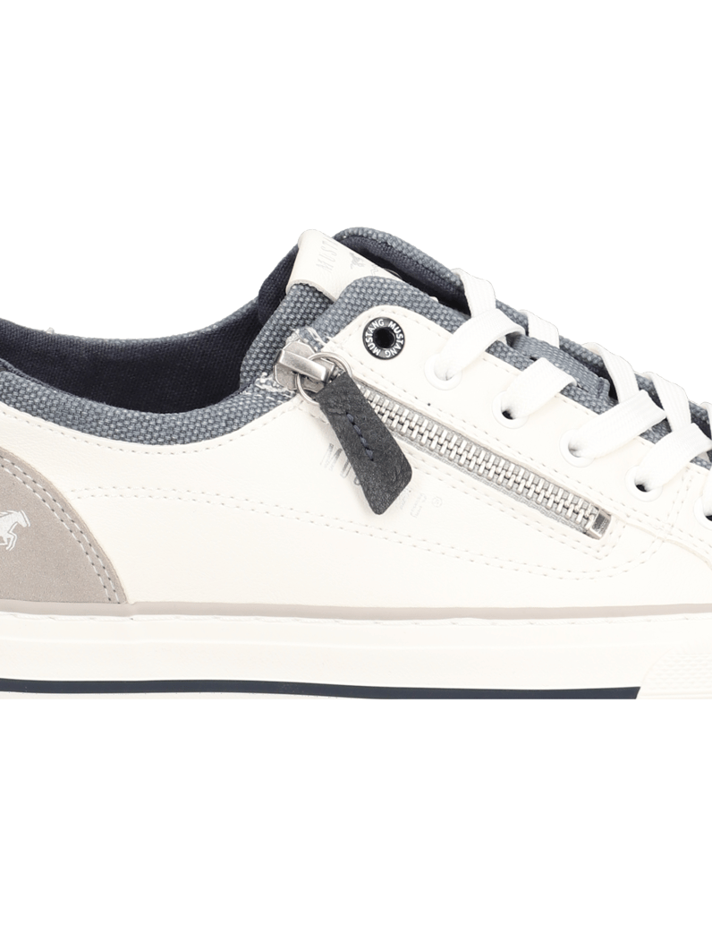Mustang-Sneaker-weiss