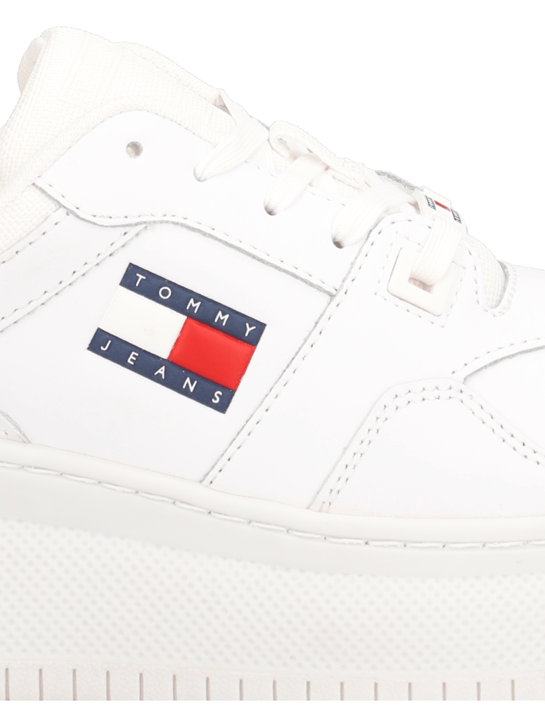 Tommy-Jeans-TJW-RETRO-BASKET-FLATFORM-ESS-weiss