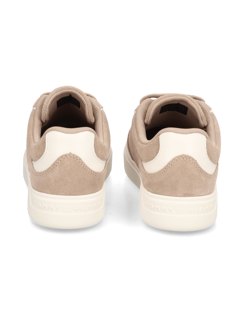 Tommy-Hilfiger-CASUAL-SUEDE-SNEAKER-rosa