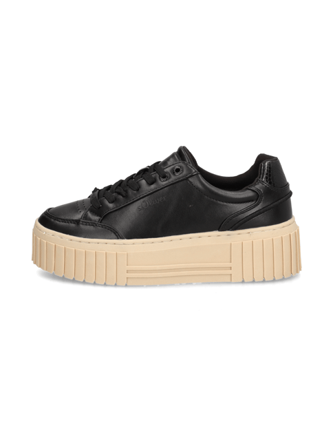 Sneaker