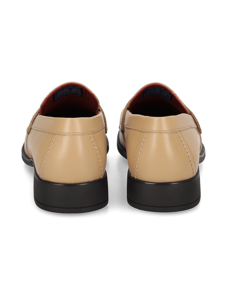 Tommy-Hilfiger-TH-LEATHER-CLASSIC-LOAFER-beige