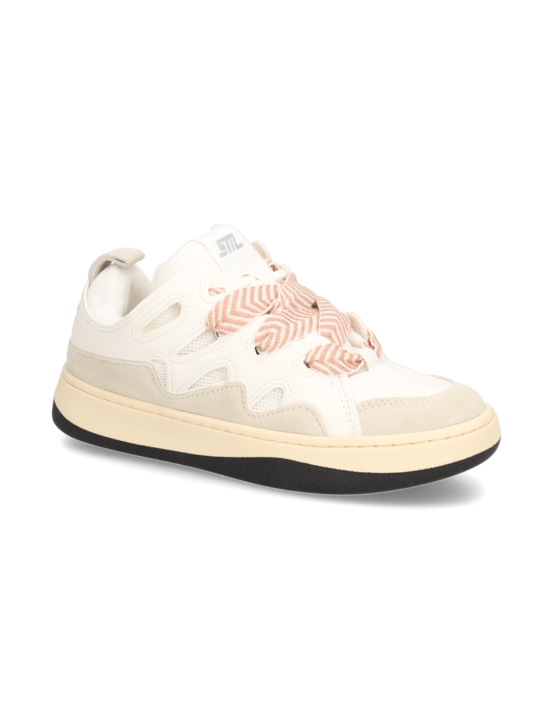 Steve-Madden-ROARING-weiss