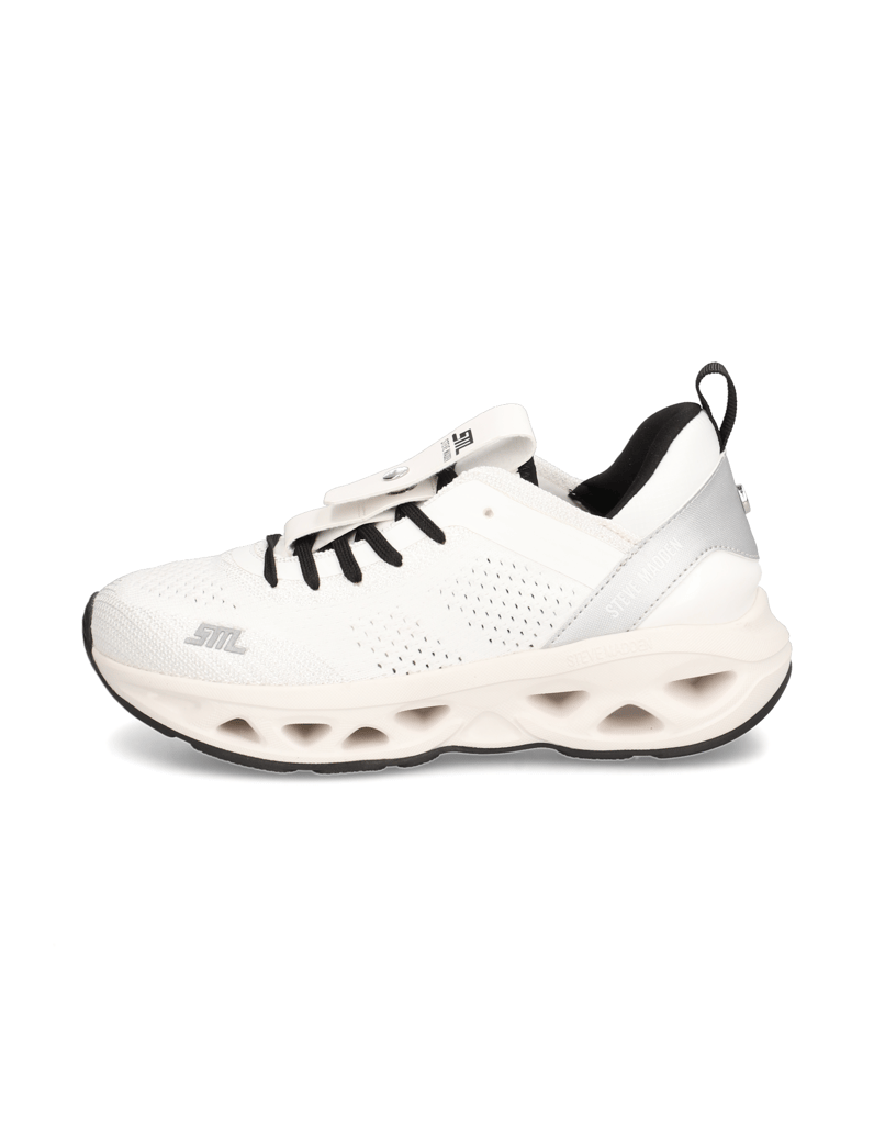 Steve-Madden-Surge-1-Sneaker-weiss