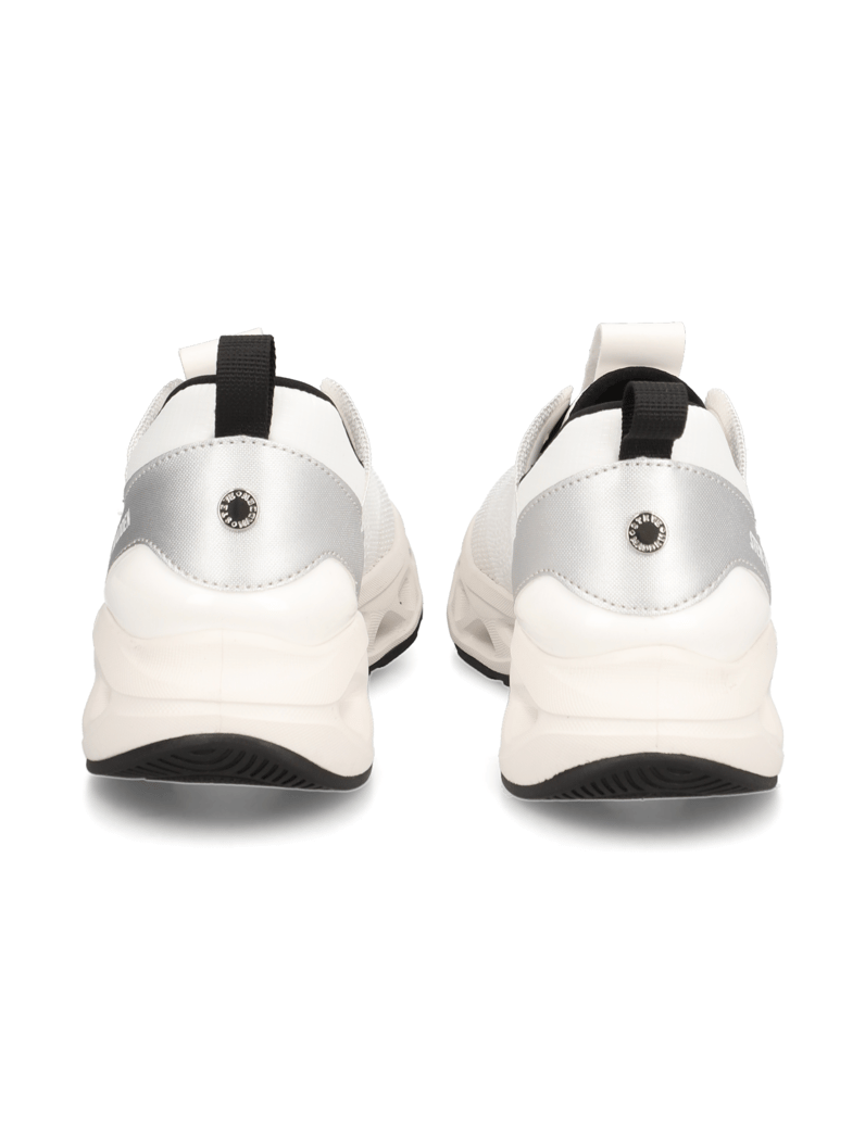 Steve-Madden-Surge-1-Sneaker-weiss
