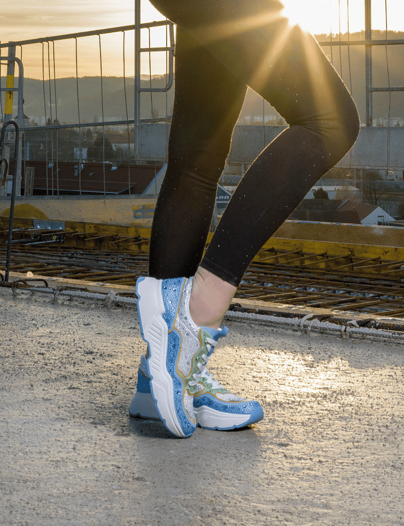 Kate-Gray-Sneaker-blau