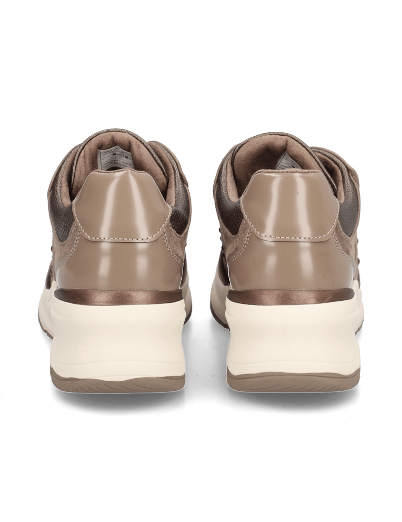 OMG!-Sneaker-braun