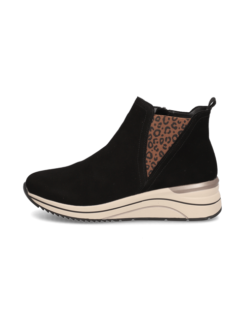 Sneaker Mid Cut