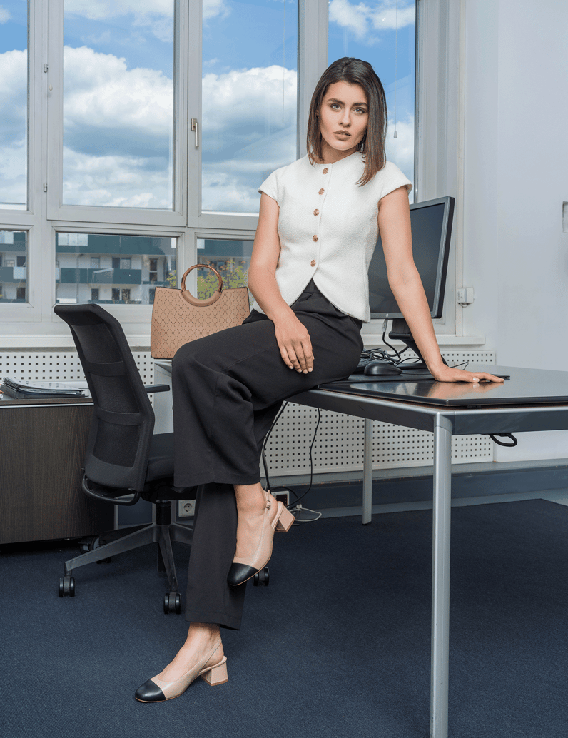 Lazzarini-Glattleder-Slingpumps-beige