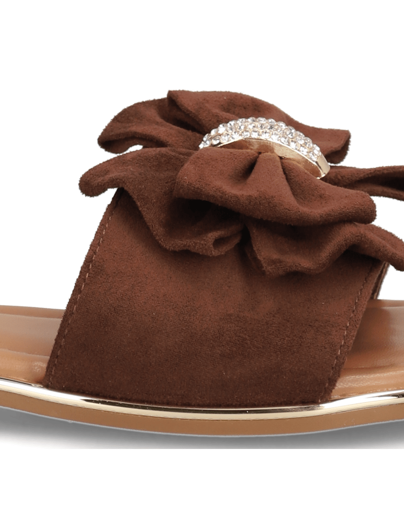UP-collection-Pantoffel-cognac