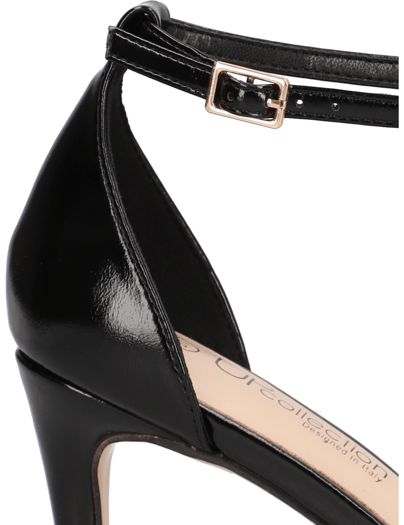UP-collection-Sandale-schwarz