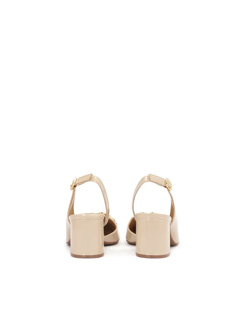 Kazar-Lacklederpumps-mit-offenem-Absatz-auf-niedrigem-Pfosten-beige