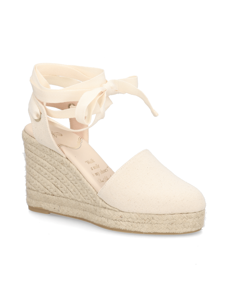 Silvia-Schneider-Keilsandale-beige