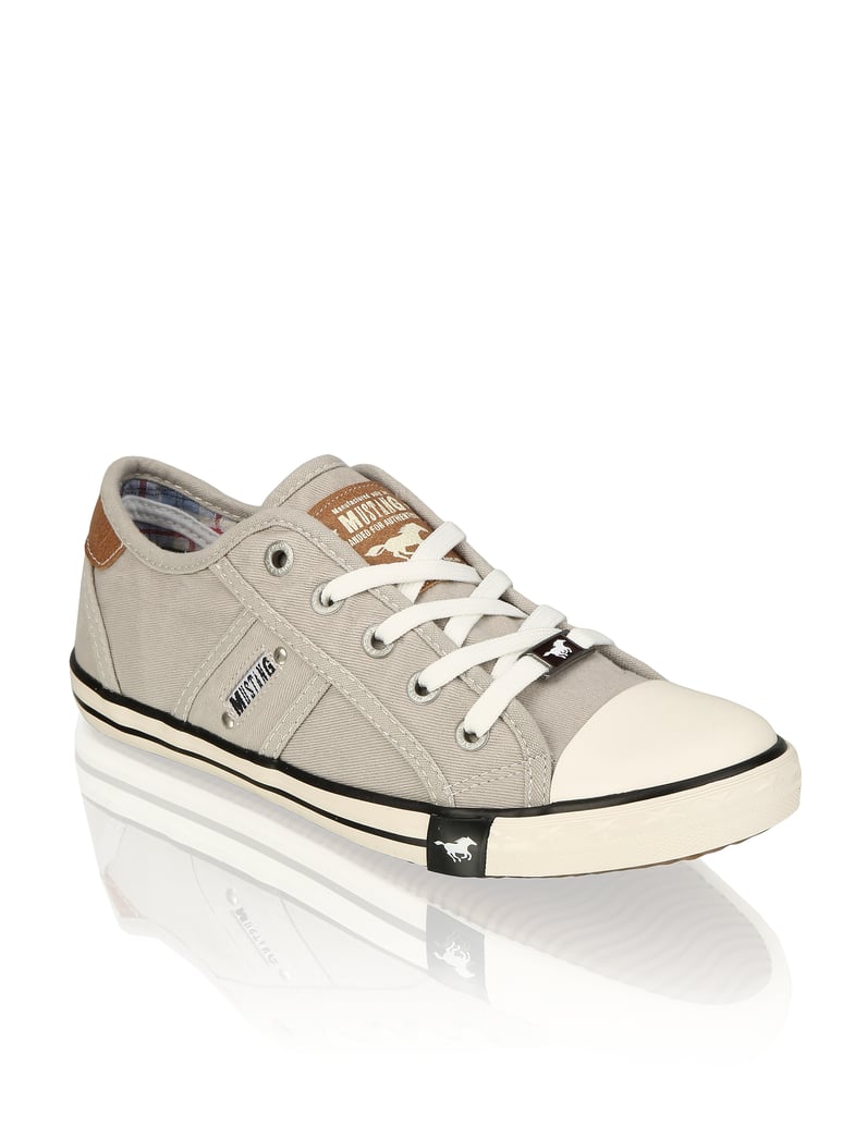 Mustang-Canvas-Sneaker