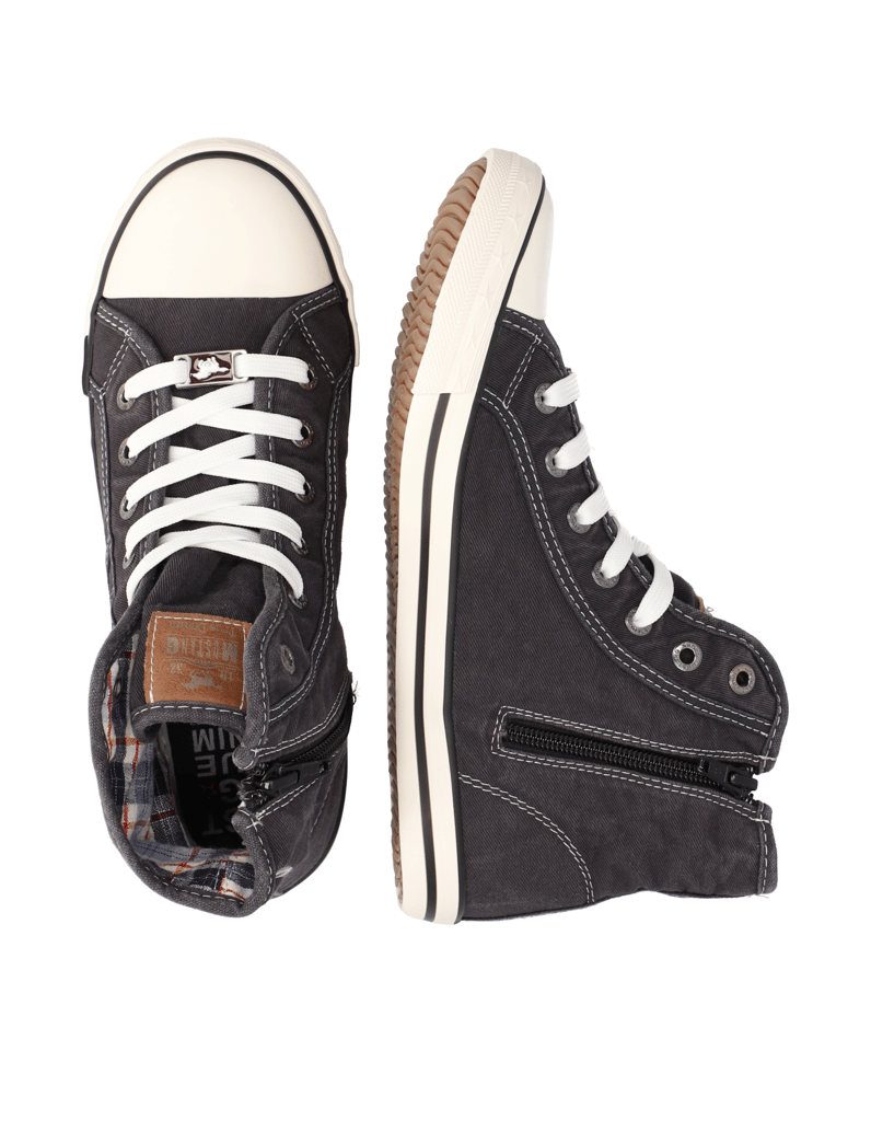 Mustang-Canvas-Sneaker-Mid-Cut