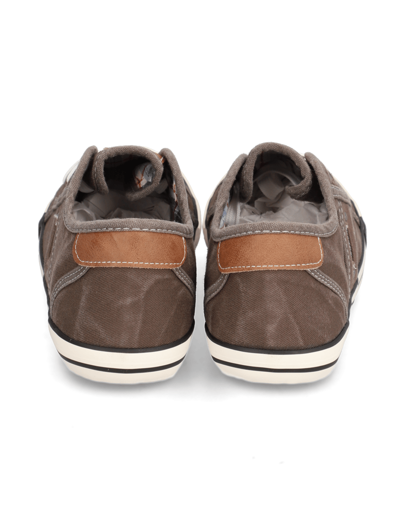 Mustang-Canvas-Sneaker-schwarz