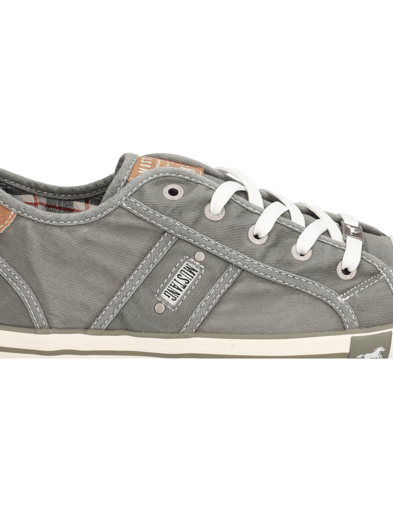 Mustang-Canvas-Sneaker-schwarz