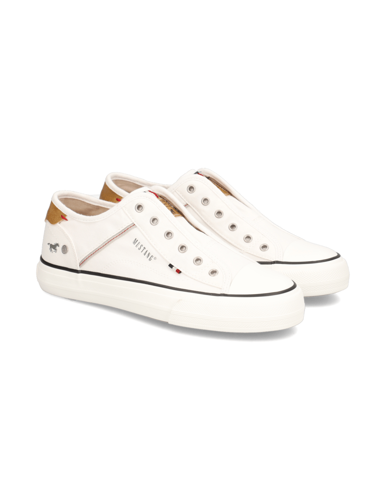 Mustang-Canvas-Sneaker-weiss