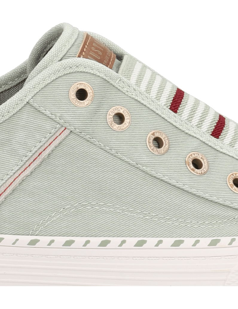 Mustang-Textil-Sneaker-weiss