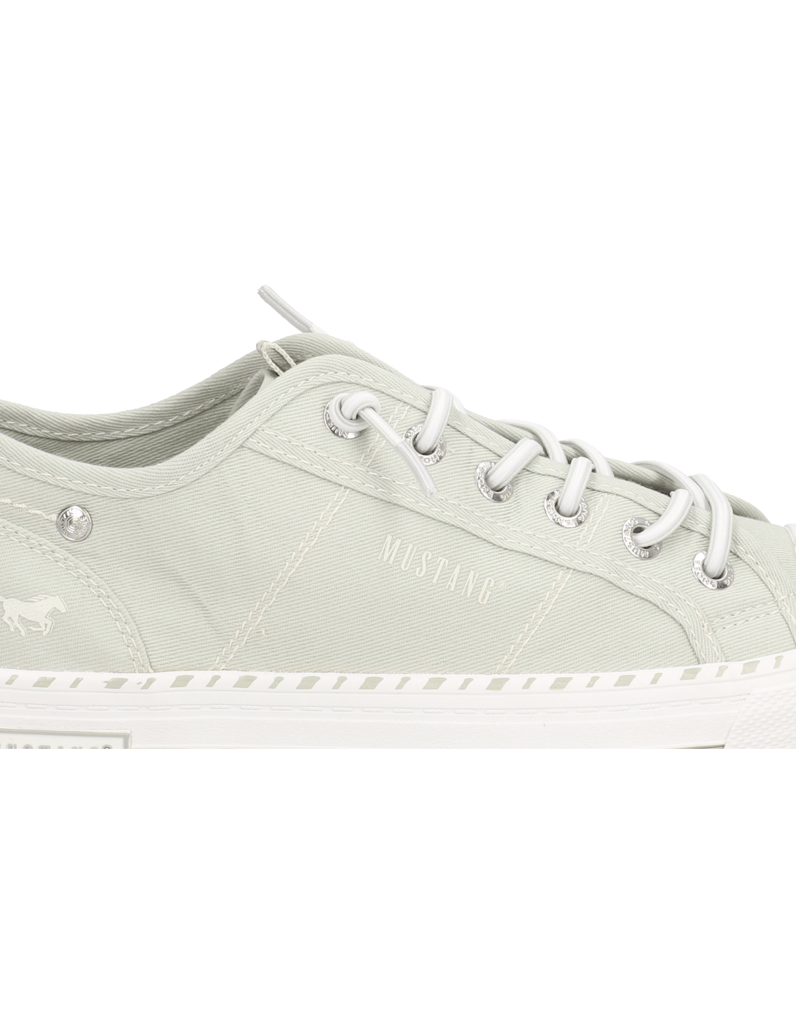Mustang-Sneaker-weiss
