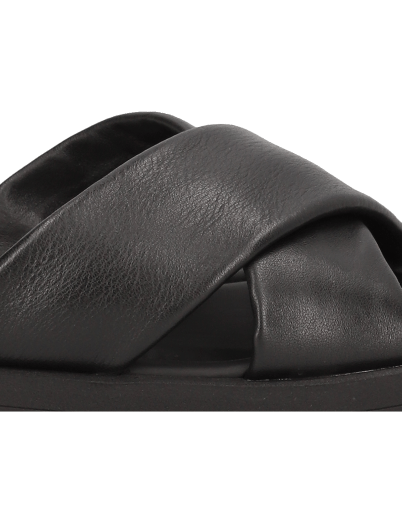 Pat-Calvin-Glattleder-Pantoffel-schwarz