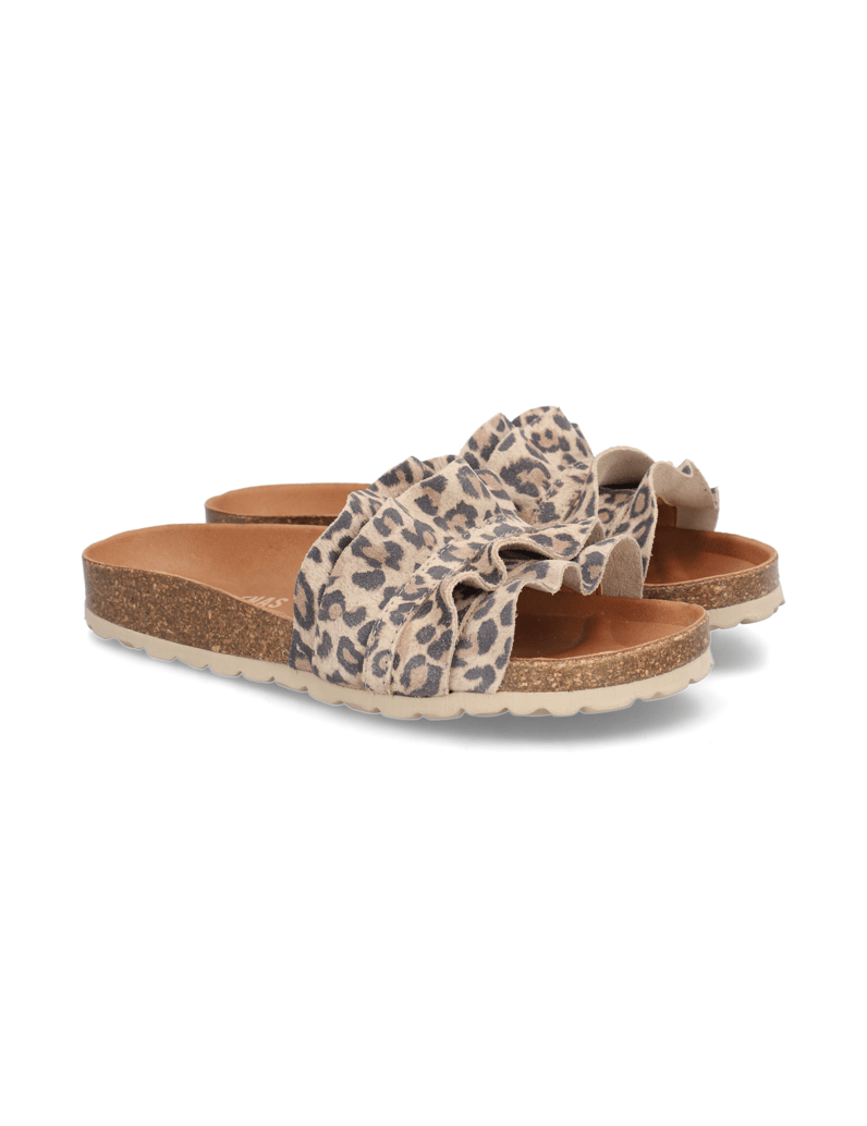 Verbenas-ROCIO-SERRAJE-VOLANTE-beige