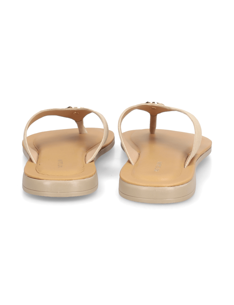 Pat-Calvin-Zehentrenner-beige
