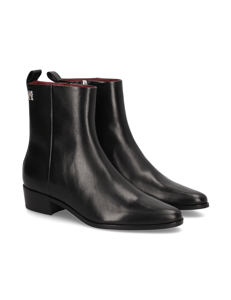 Tommy-Hilfiger-LOW-COWBOY-FLAT-LEATHER-schwarz