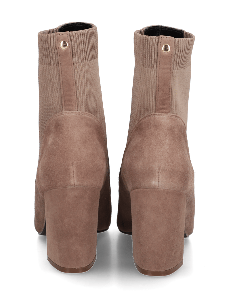 Silvia-Schneider-Stiefelette-schwarz