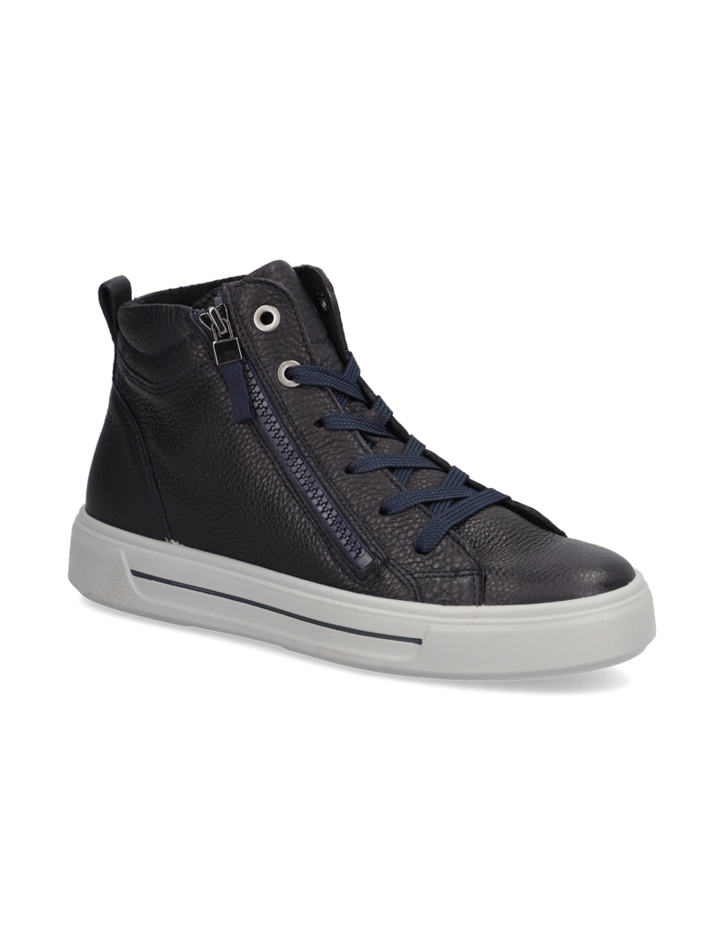 Ara-Courtyard-2.0-blau