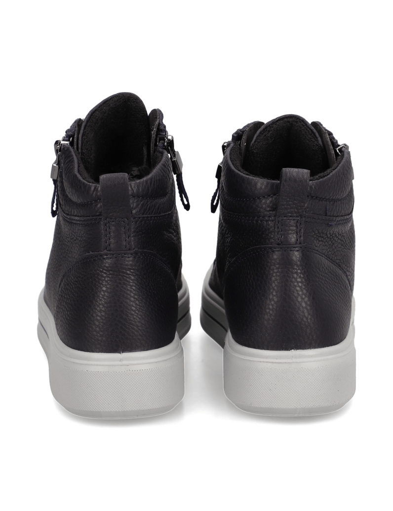 Ara-Courtyard-2.0-blau