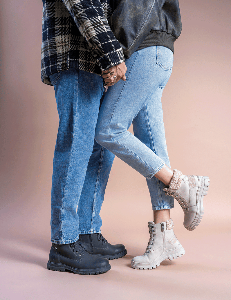 RELIFE-Schnürboot-schwarz