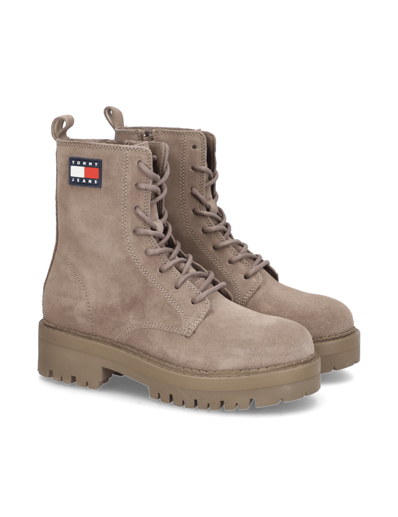 Tommy-Jeans-TJW-Urban-Lace-Up-Suede-beige
