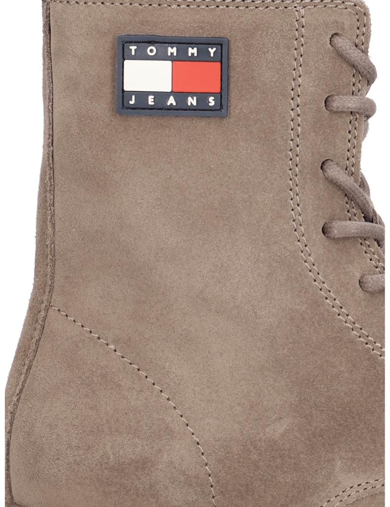 Tommy-Jeans-TJW-Urban-Lace-Up-Suede-beige