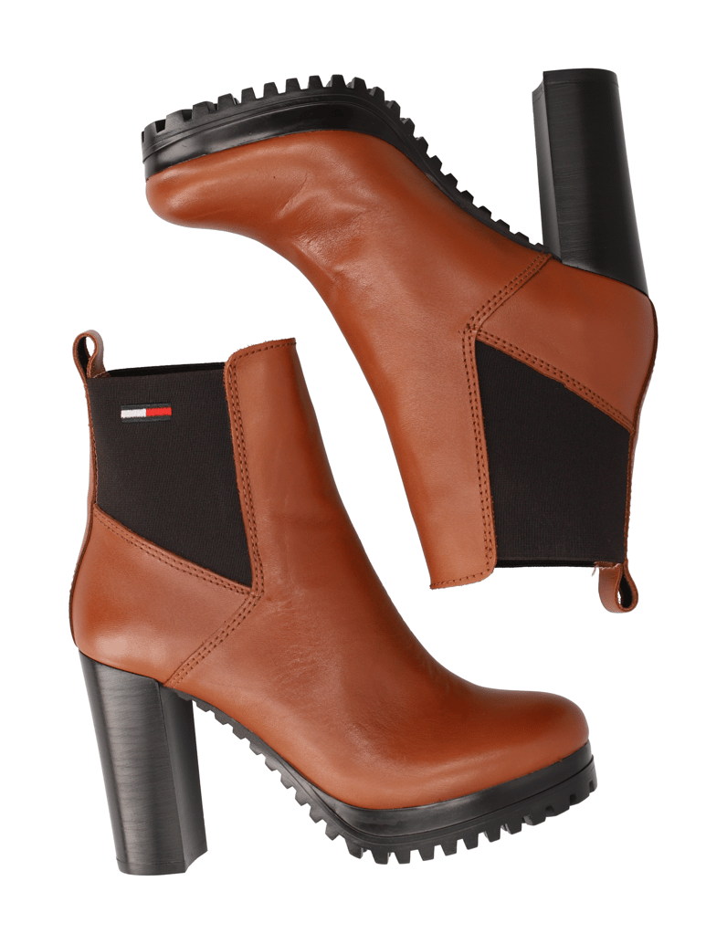 Tommy-Jeans-TJW-New-ESS-HIGH-HEEL-BOOT-cognac