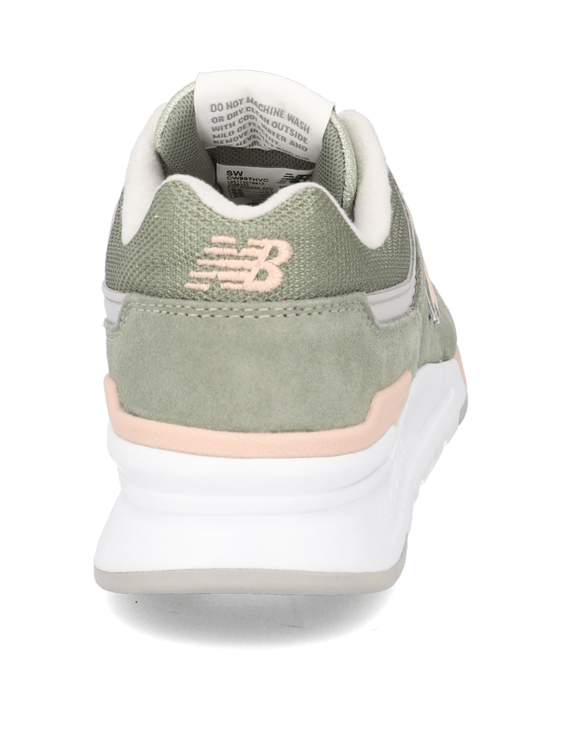 New-Balance-CW997