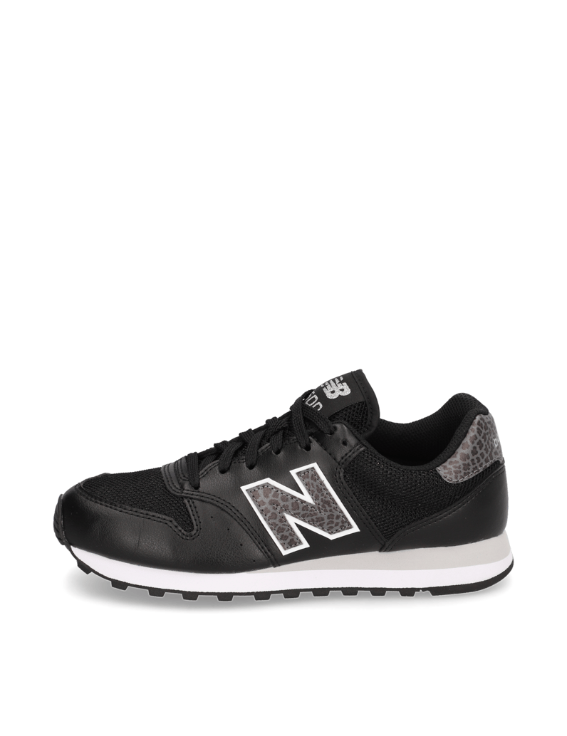 New-Balance-GW500
