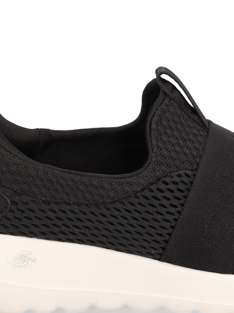 Skechers-GO-WALK-JOY