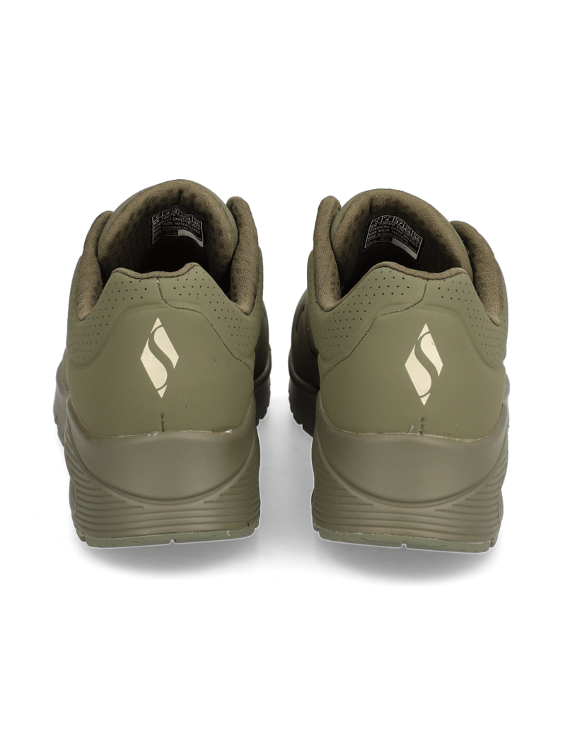 Skechers-UNO---STAND-ON-AIR