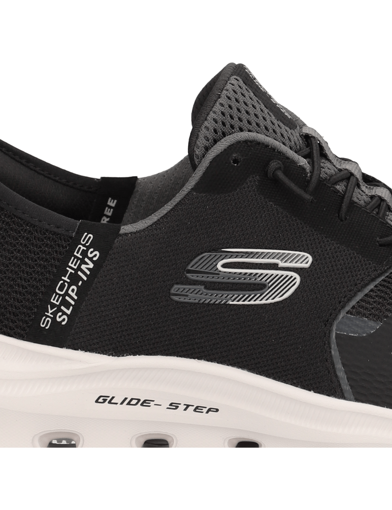 Skechers-GLIDE-STEP-PRO-schwarz