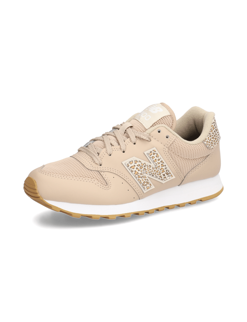 New-Balance-GW500-beige