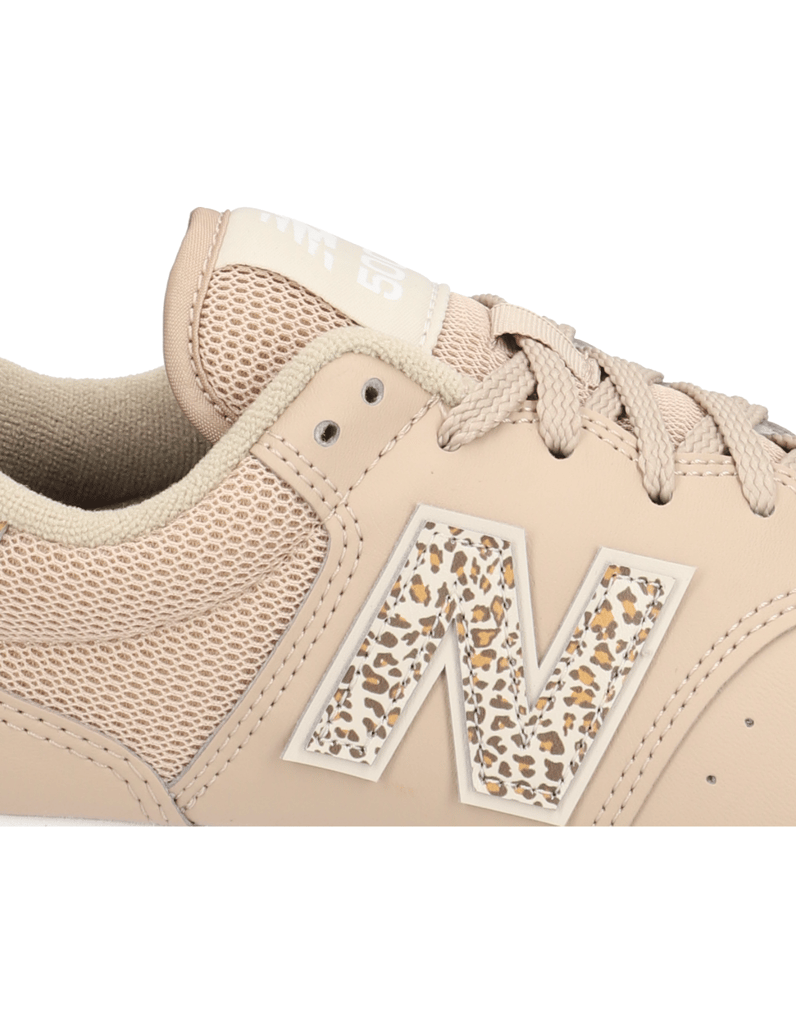 New-Balance-GW500-beige