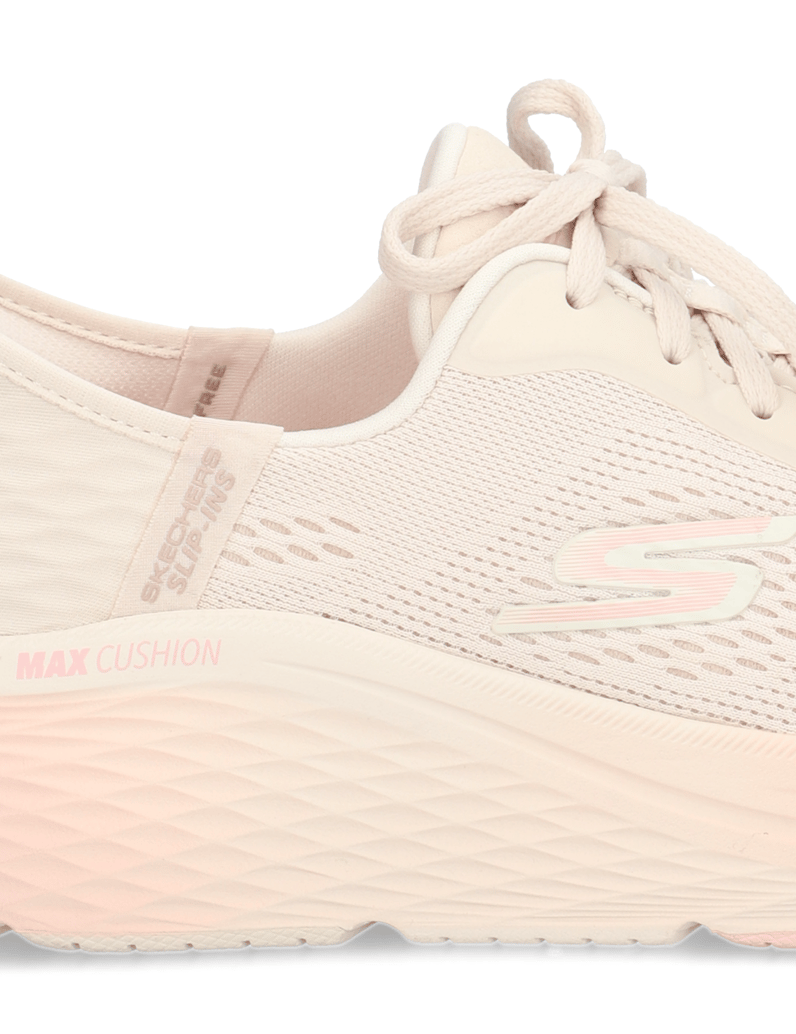 Skechers-MAX-CUSHIONING-pink