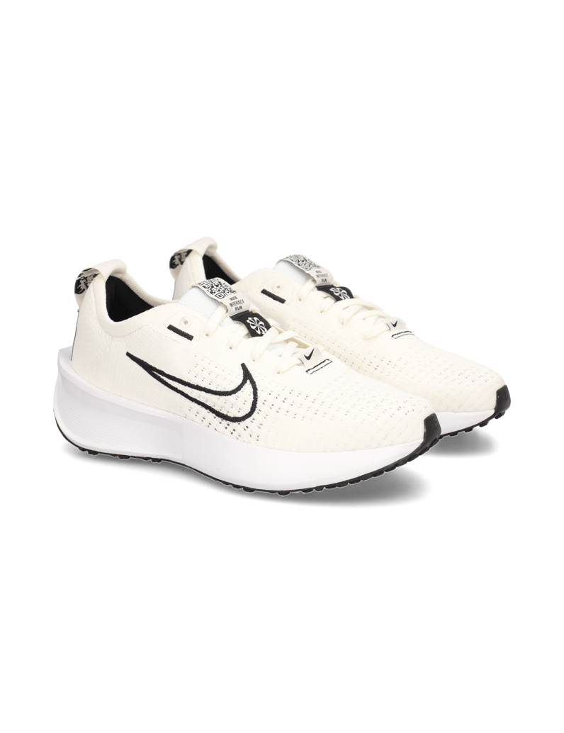 Nike-Nike-Interact-Run-beige