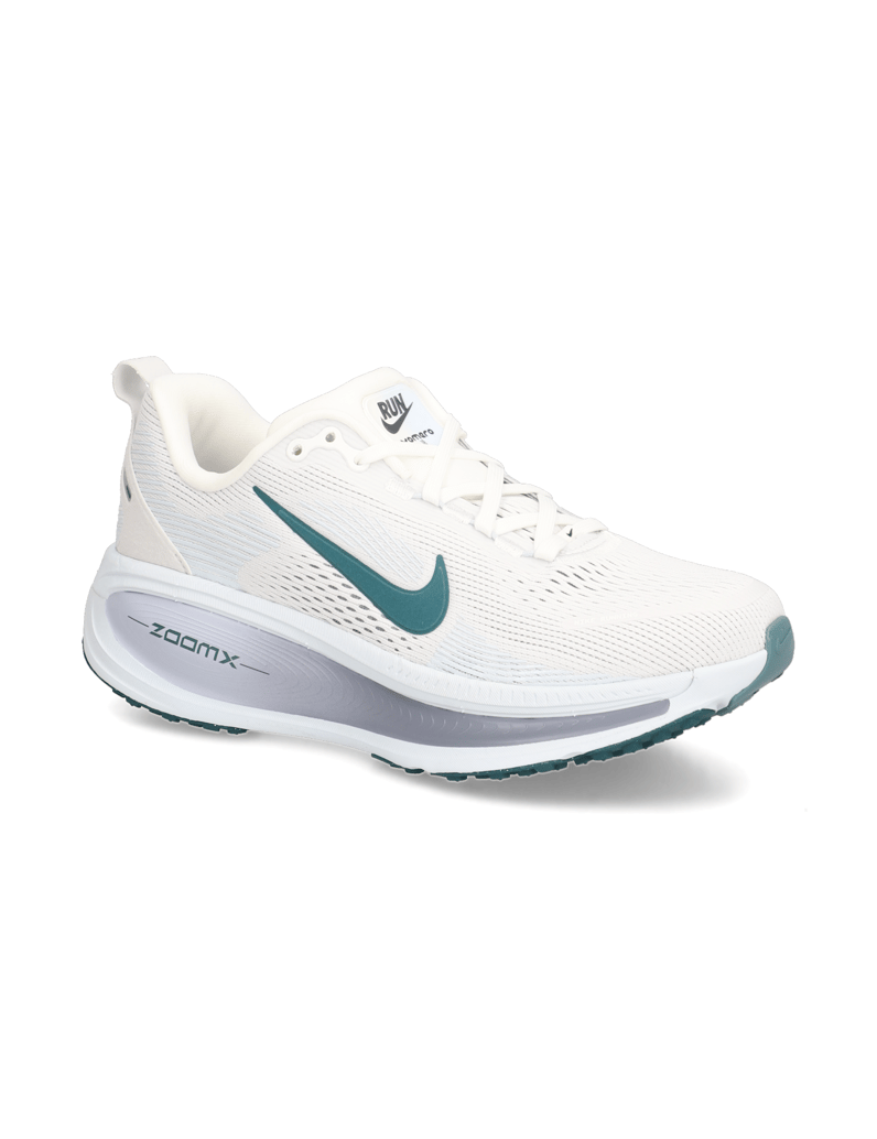 Nike-W-NIKE-VOMERO-18-weiss