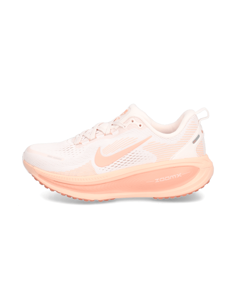 W NIKE VOMERO 18