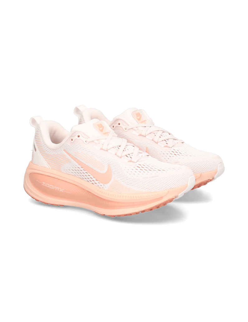 Nike-W-NIKE-VOMERO-18-weiss