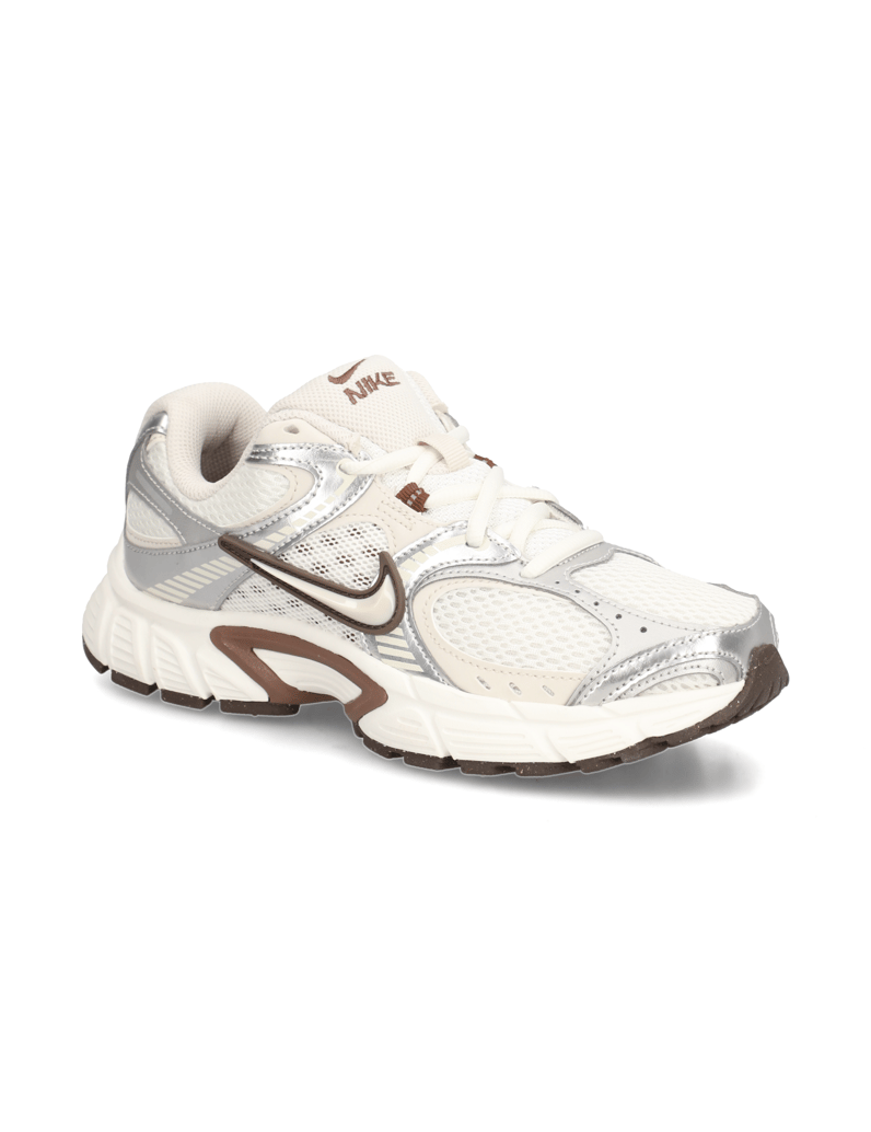 Nike-Nike-V5-RNR-weiss